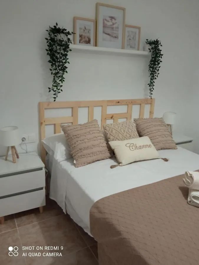 Paraiso Beach Apartment La Pineda 0*,