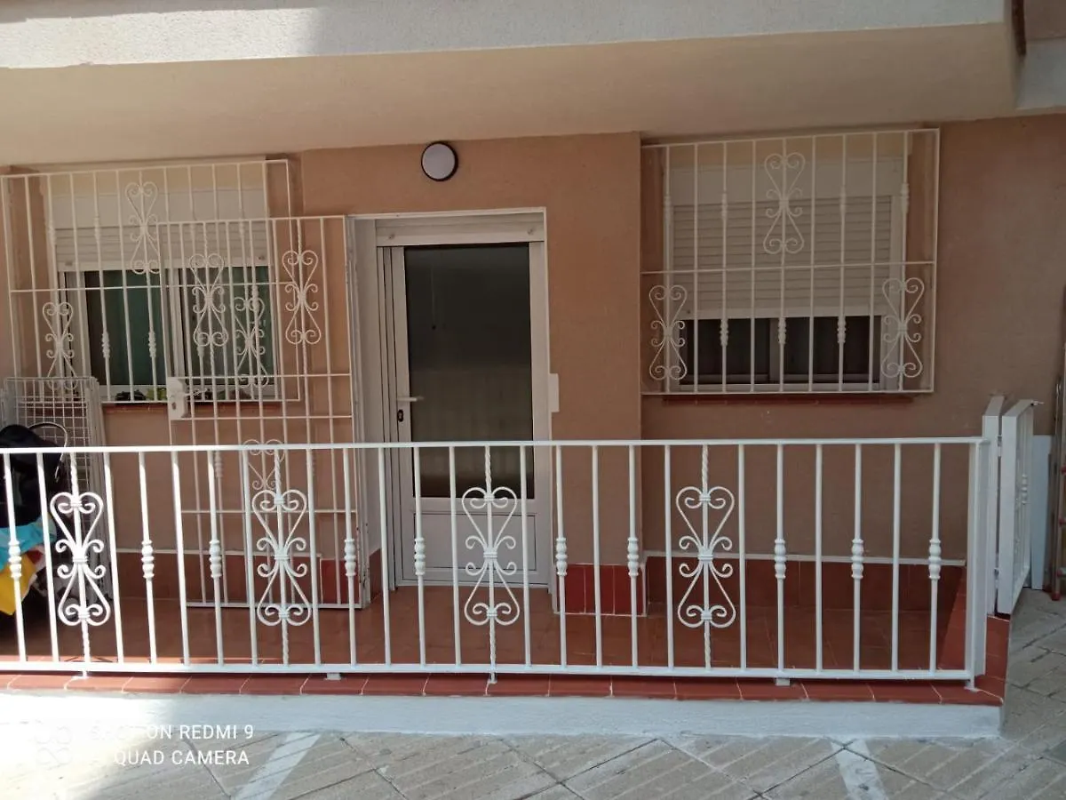 Paraiso Beach Apartment La Pineda Spain